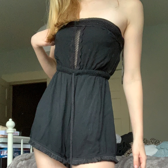 Sleeveless romper - Picture 1 of 1